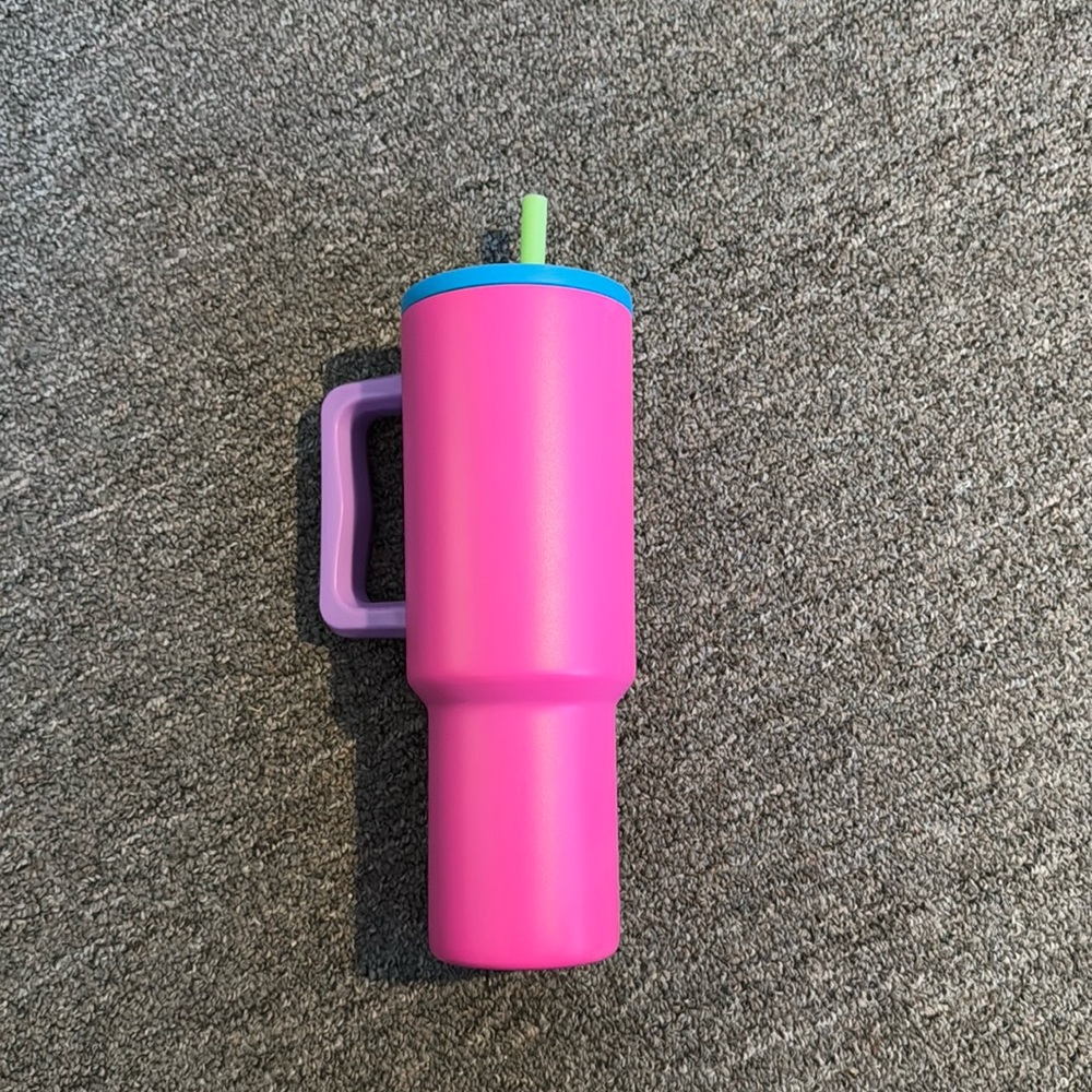 Simple modern 40oz tumbler